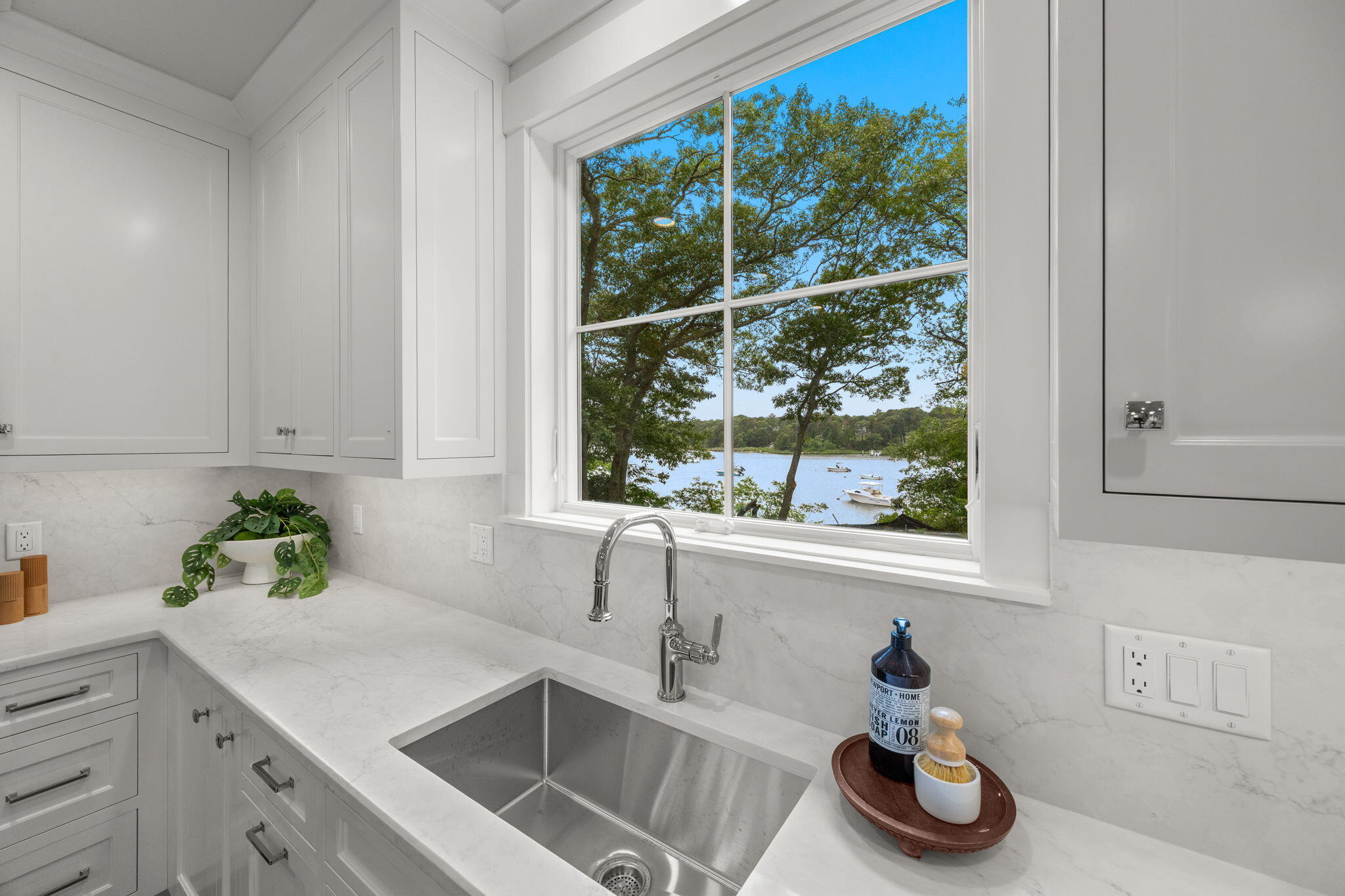 640 Poponessett Road Cotuit, MA 02635 - Photo 33 of 76 27-web-or-mls-640-poponessett-rd