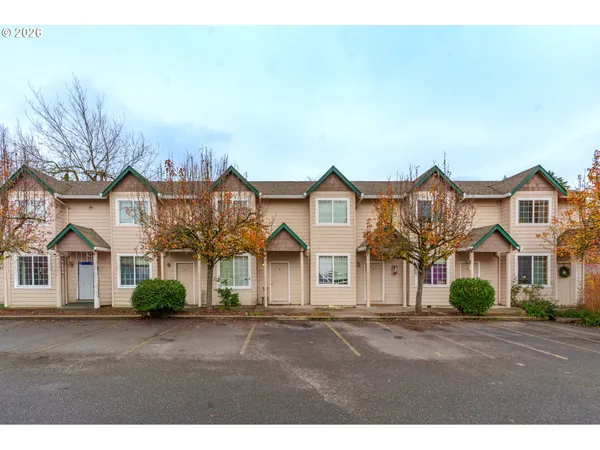 $2,200,000 | 14937 Southeast Stark Street, Portland, OR 97233