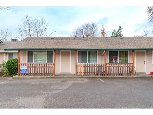 $2,200,000 | 14937 Southeast Stark Street, Portland, OR 97233