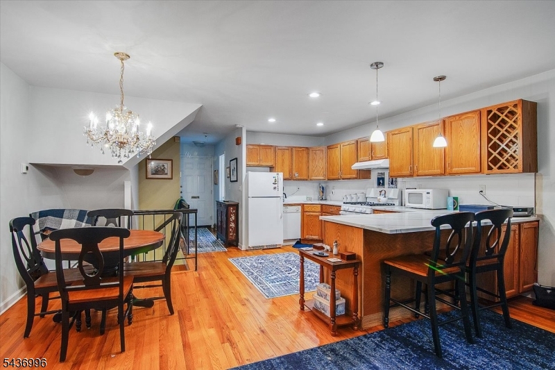 181 Long Hill Road Little Falls, NJ 07424 - Photo 8 of 19