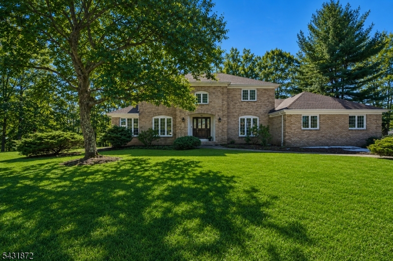 50 Pinewood Crescent Berkeley Heights, NJ 07922 - Photo 1 of 41