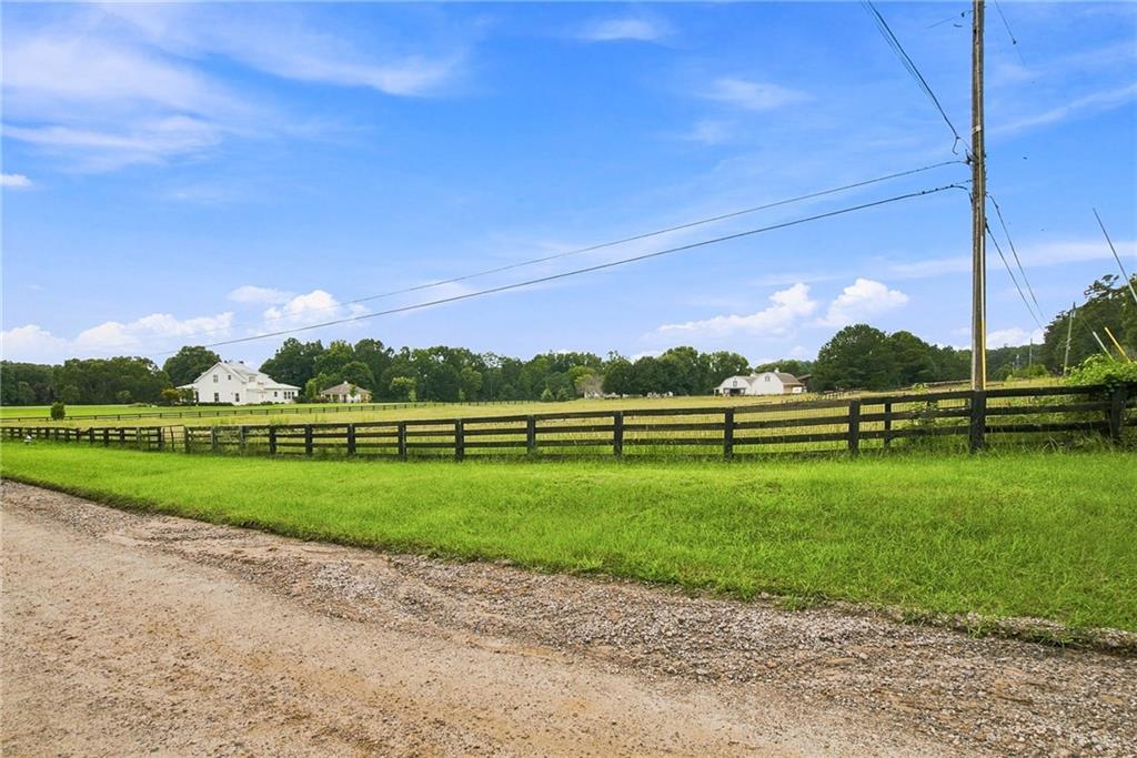 13798 Brittle Road Milton, GA 30004 - Photo 7 of 21 Gallery Image 7