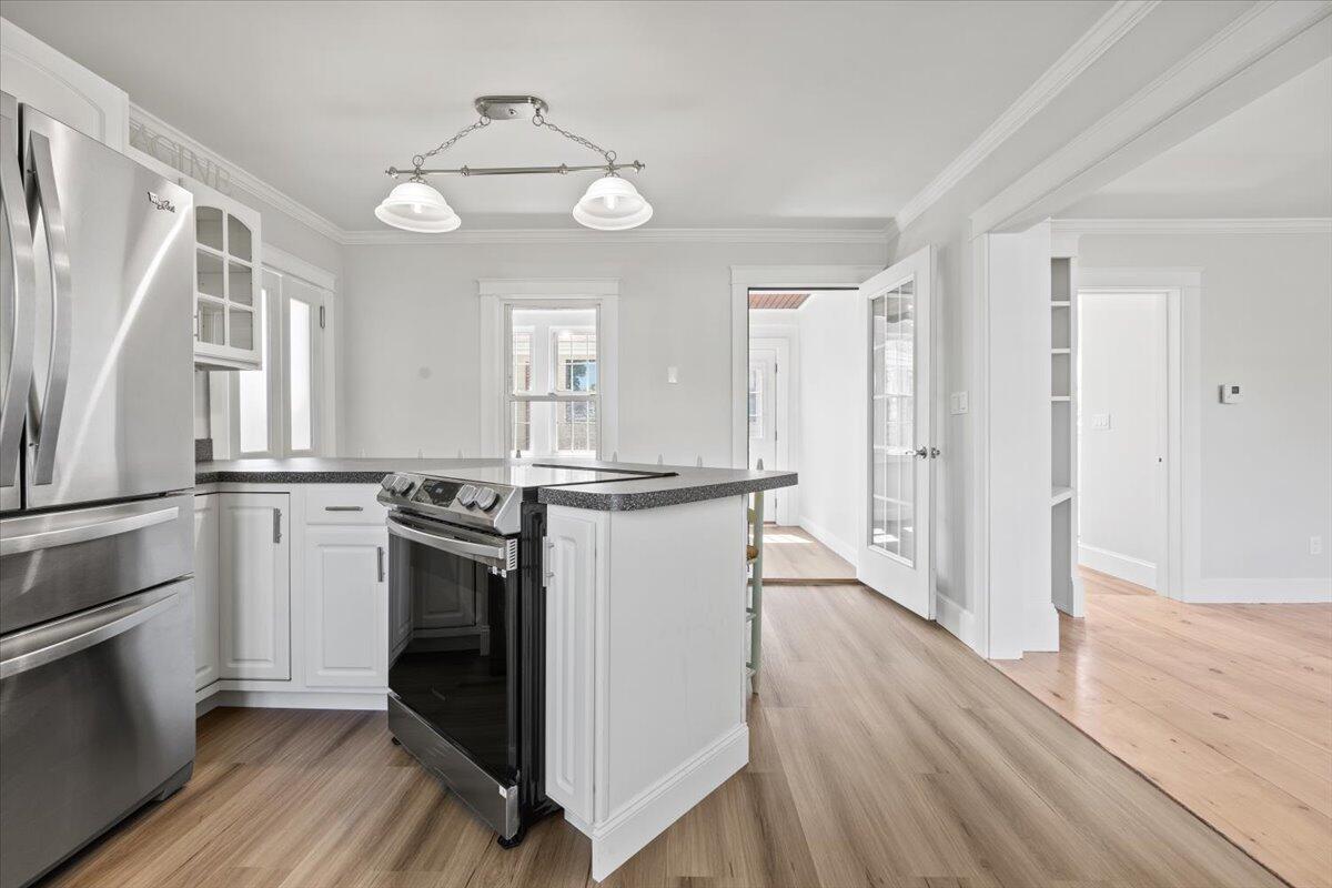 27 Riverside Avenue Sanford, ME 04073 - Photo 10 of 41 06-27_Riverside-6