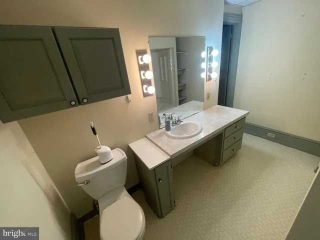 $1,995 | 633 Fieldcrest Drive, Willow Street, PA 17602