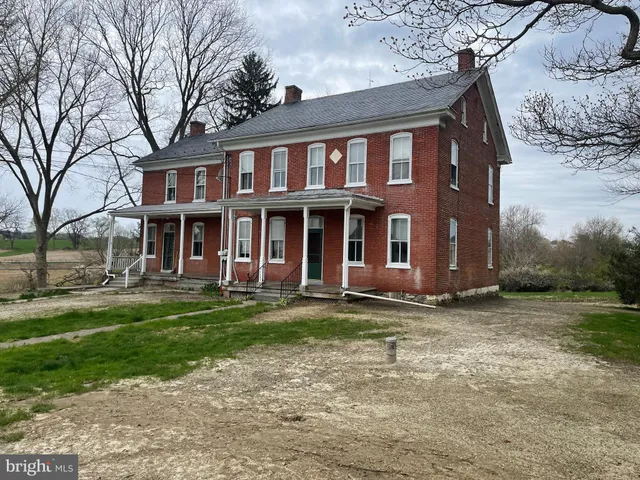 $1,995 | 633 Fieldcrest Drive, Willow Street, PA 17602