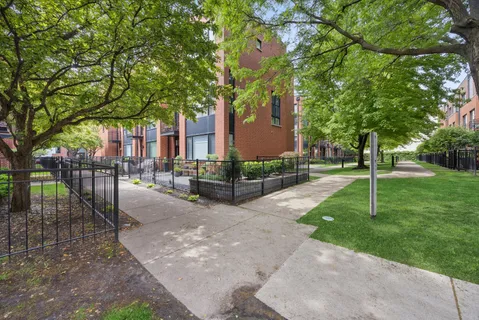 $799,900 | 2318 West Wolfram Street, Chicago, IL 60618