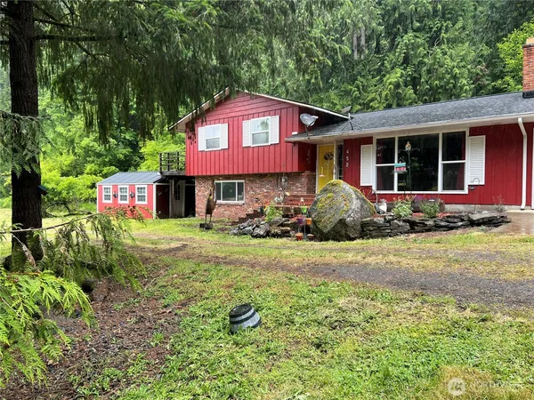$599,999 | 452 Lincoln Creek Road, Centralia, WA 98531