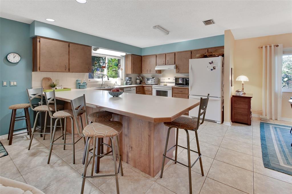 890 Lancaster Road DeLand, FL 32720 - Photo 9 of 38