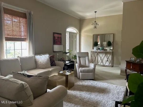 $288,000 | 21 Oakhurst Drive, Natchez, MS 39120