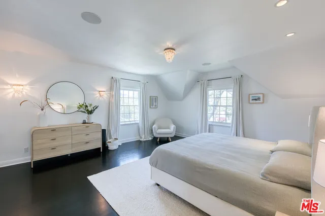 $4,695,000 | 10736 Le Conte Avenue, Los Angeles, CA 90024