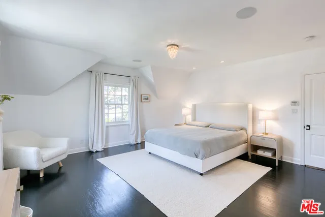 $4,695,000 | 10736 Le Conte Avenue, Los Angeles, CA 90024