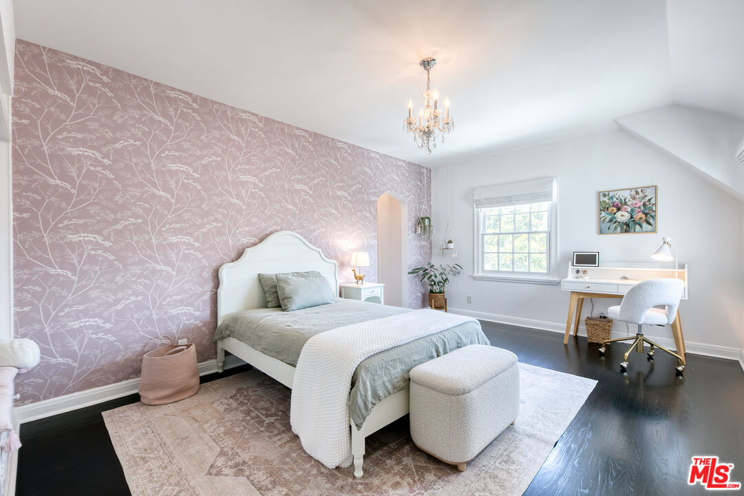 10736 Le Conte Avenue Los Angeles, CA 90024 - Photo 26 of 44