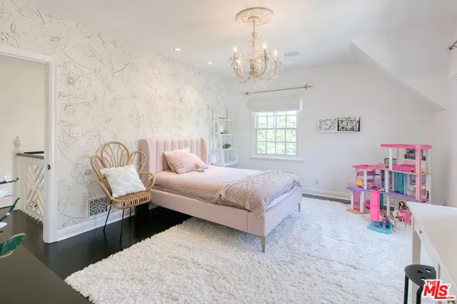 $4,695,000 | 10736 Le Conte Avenue, Los Angeles, CA 90024