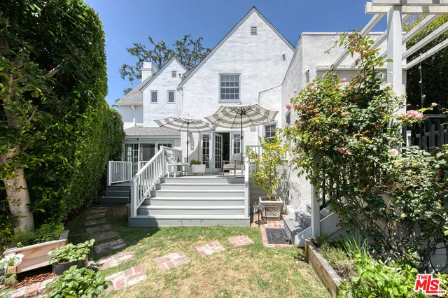 $4,695,000 | 10736 Le Conte Avenue, Los Angeles, CA 90024