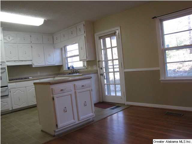 520 Ridge Road Birmingham, AL 35206 - Photo 5 of 30
