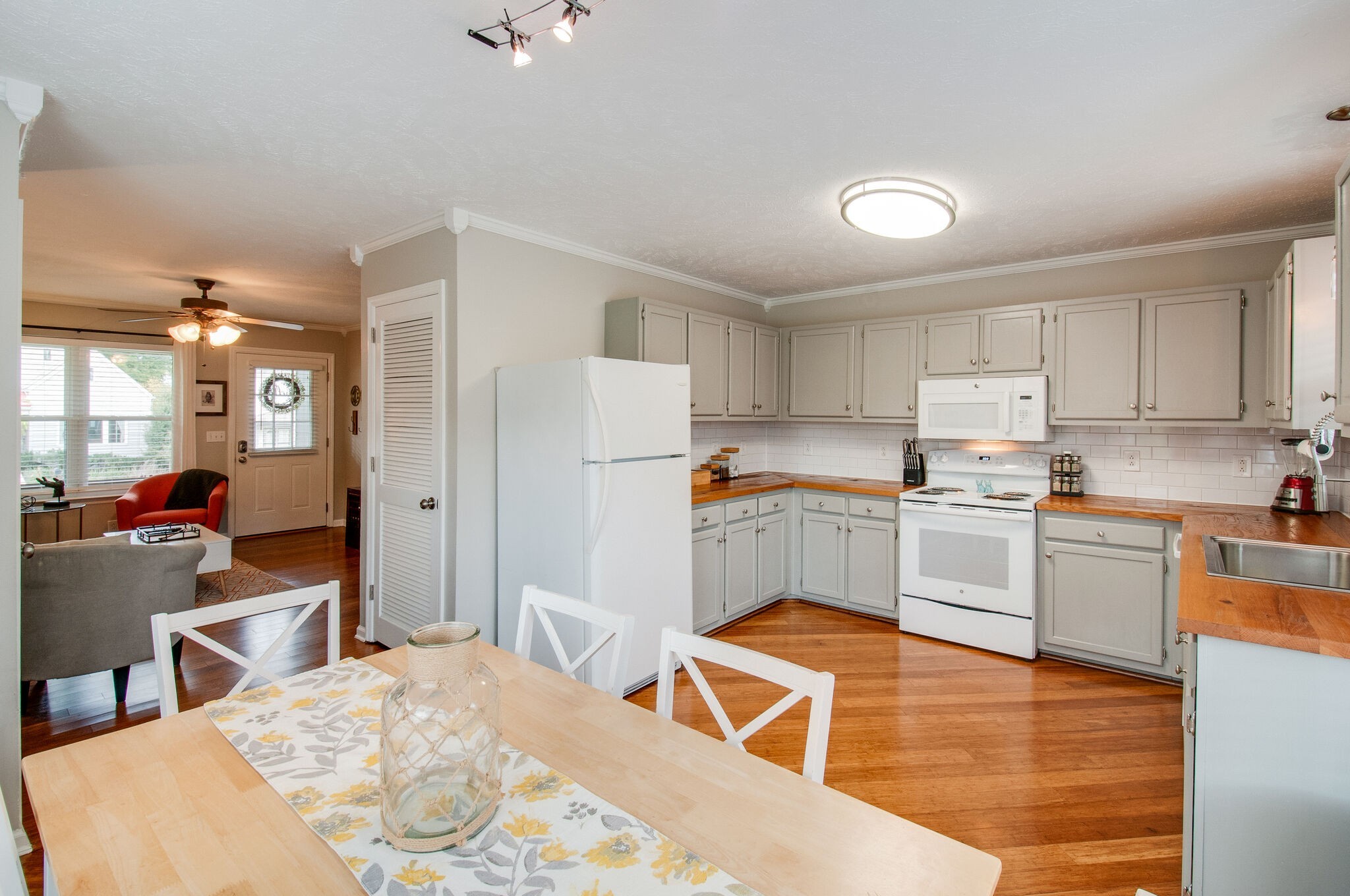 903 Locklayer Street Nashville, TN 37208 - Photo 9 of 28