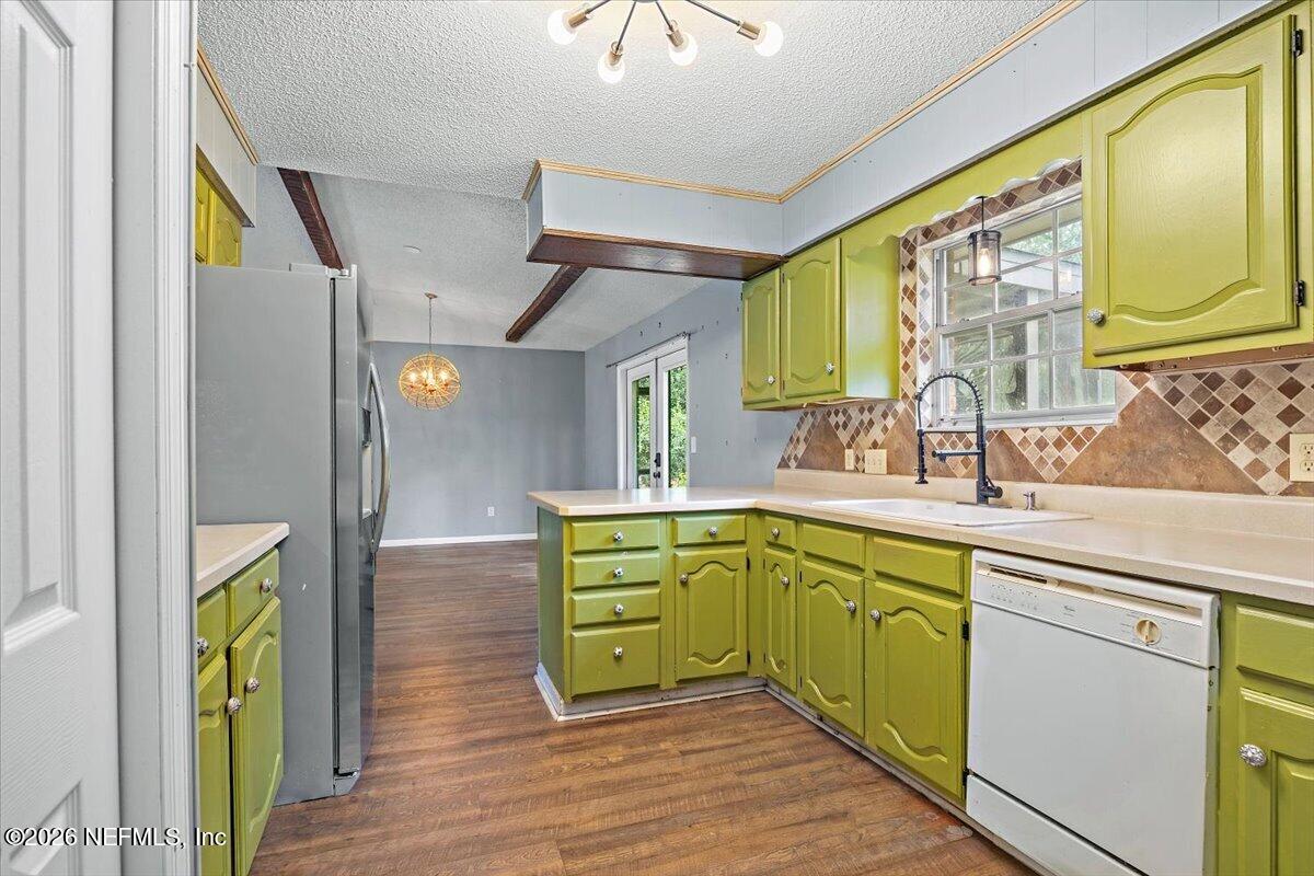 3476 Clifford Dugger Road Glen St. Mary, FL 32040 - Photo 6 of 30 05-Kitchen