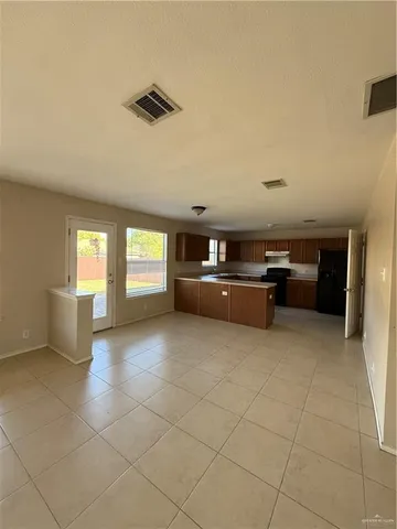 $1,800 | 3307 San Gabriel Street, Mission, TX 78572