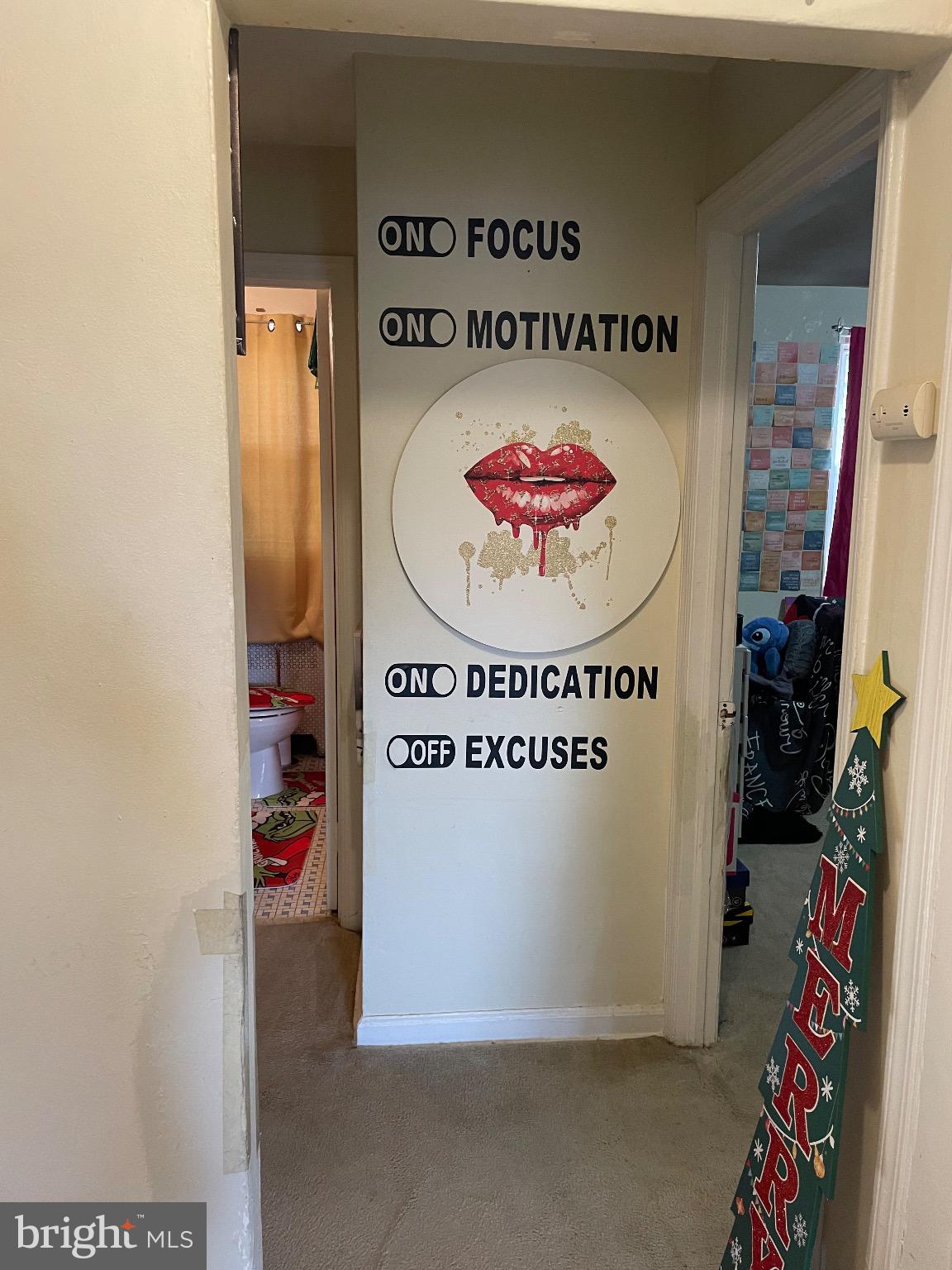 213 Gray Street Chester, PA 19013 - Photo 23 of 38