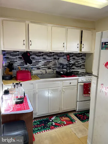 $255,000 | 213 Gray Street, Chester, PA 19013