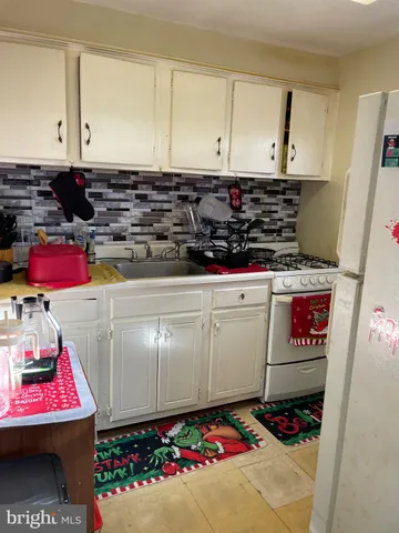 $255,000 | 213 Gray Street, Chester, PA 19013