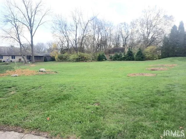 $22,999 | South Stony-Brook Drive, Muncie, IN 47304