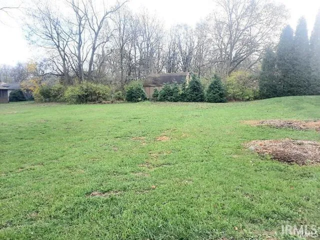 $22,999 | South Stony-Brook Drive, Muncie, IN 47304