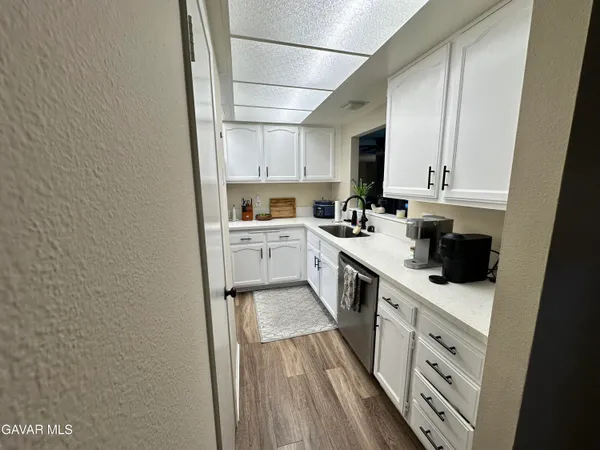$340,000 | 1537 West Ave L, Unit 4, Lancaster, CA 93534