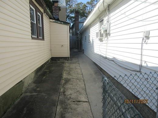 61 Edgewater Park, Unit B Bronx, NY 10465 - Photo 3 of 15