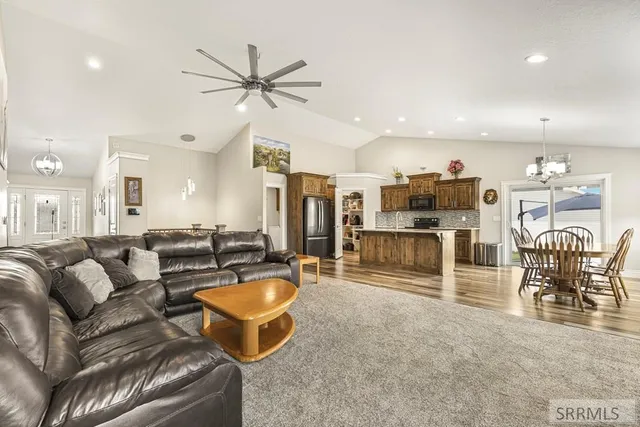 $649,000 | 819 Lucy Lane, Pocatello, ID 83202