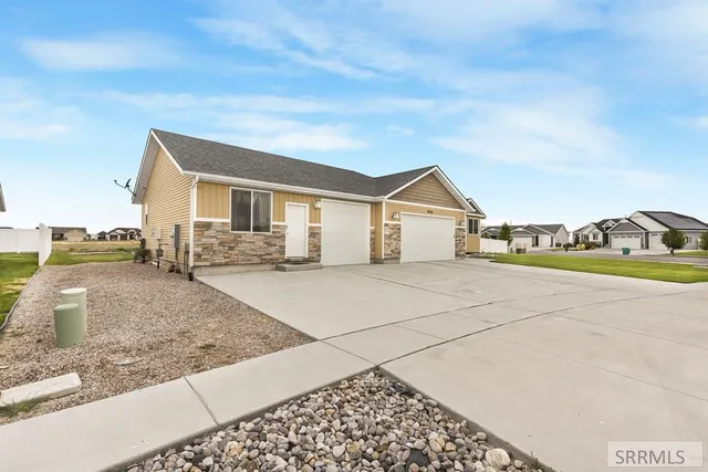 $690,000 | 819 Lucy Lane, Pocatello, ID 83202