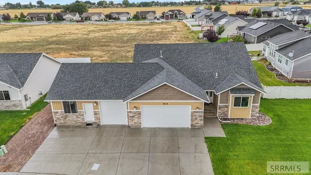 $690,000 | 819 Lucy Lane, Pocatello, ID 83202