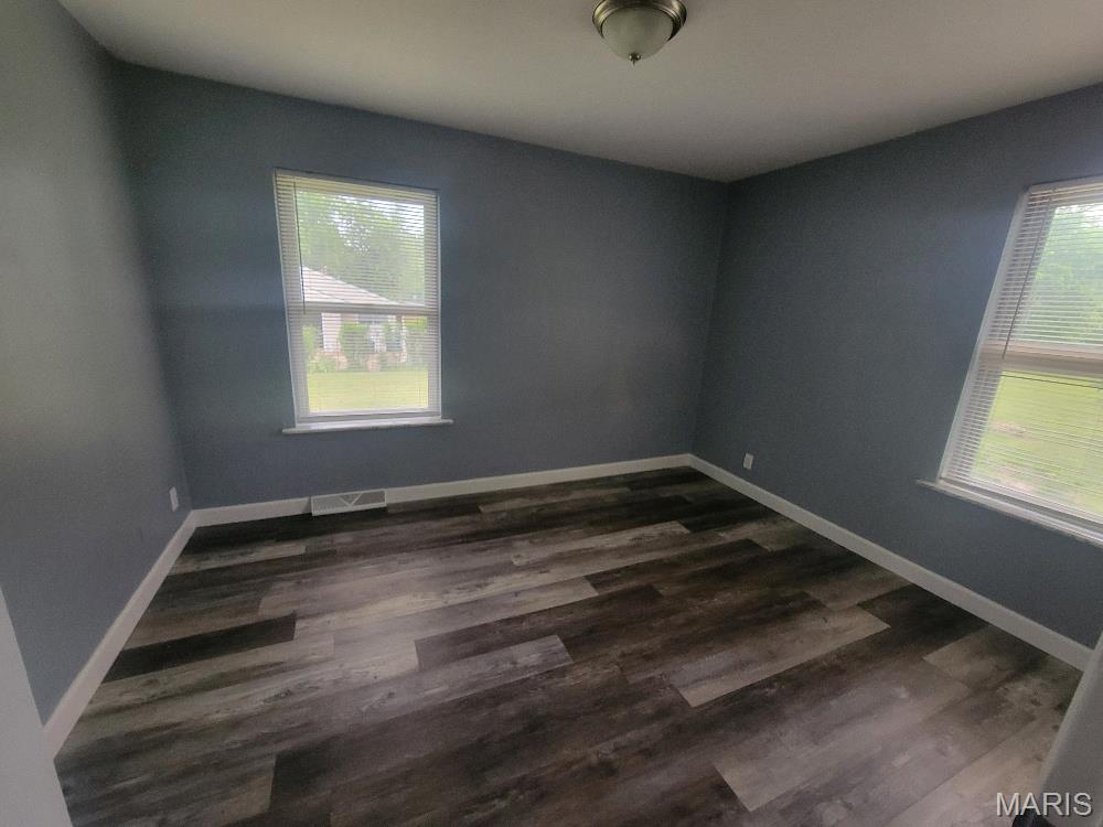 6128 Fee Fee Road Hazelwood, MO 63042 - Photo 11 of 22