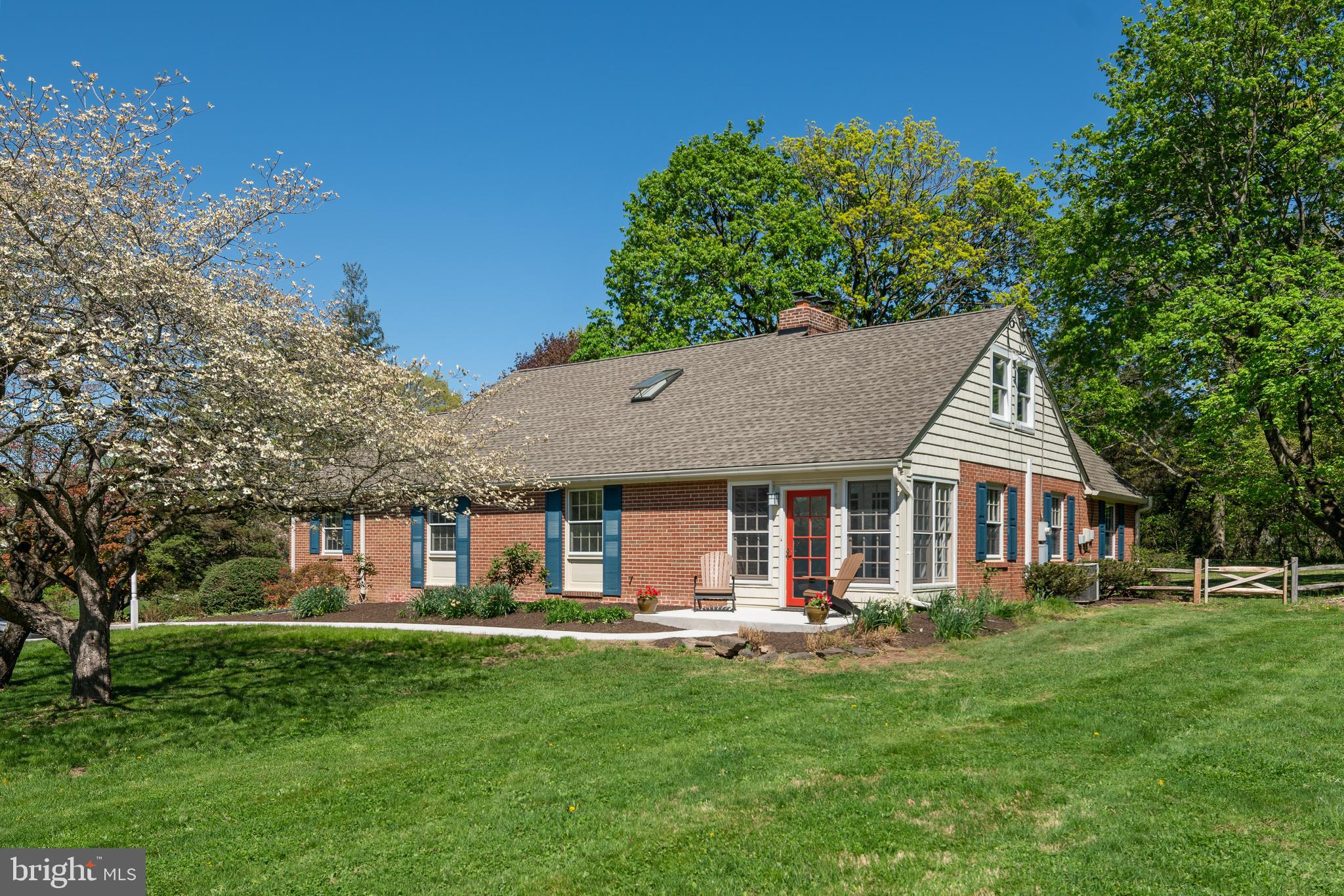 97 Lamp Post Road Doylestown, PA 18901 - Photo 2 of 30 Gallery Image 2