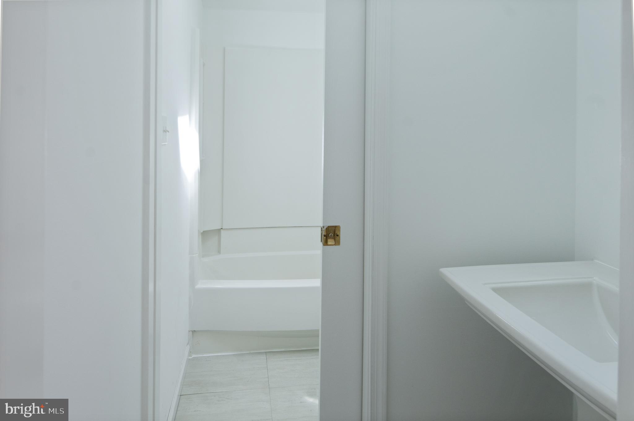 97 Lamp Post Road Doylestown, PA 18901 - Photo 23 of 30 Second Floor Bath