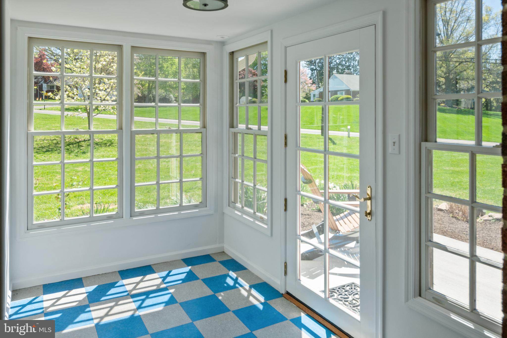 97 Lamp Post Road Doylestown, PA 18901 - Photo 4 of 30 Sunroom