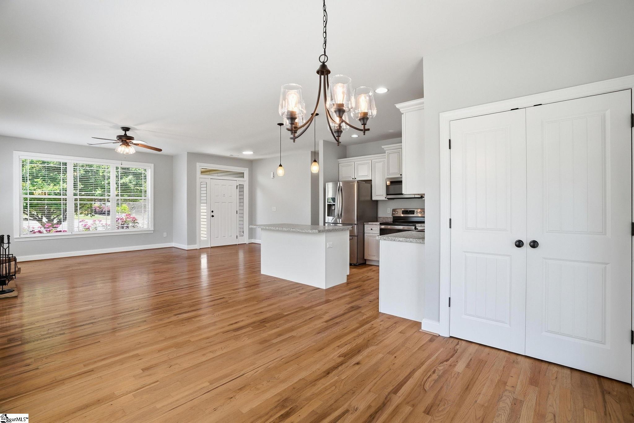 44 CrossLand Way Greer, SC 29651 - Photo 9 of 38