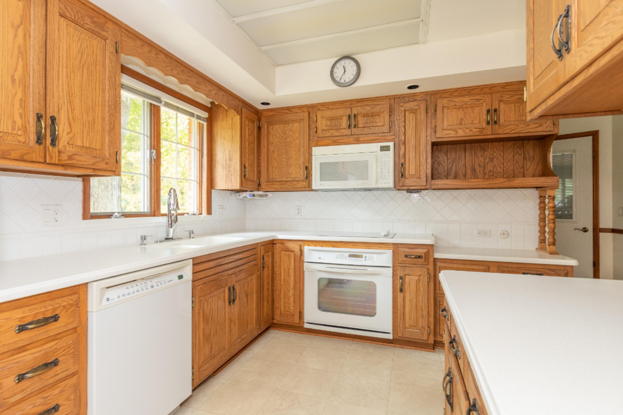 7907 West R Avenue Kalamazoo, MI 49009 - Photo 16 of 55 7907 W R Ave-23