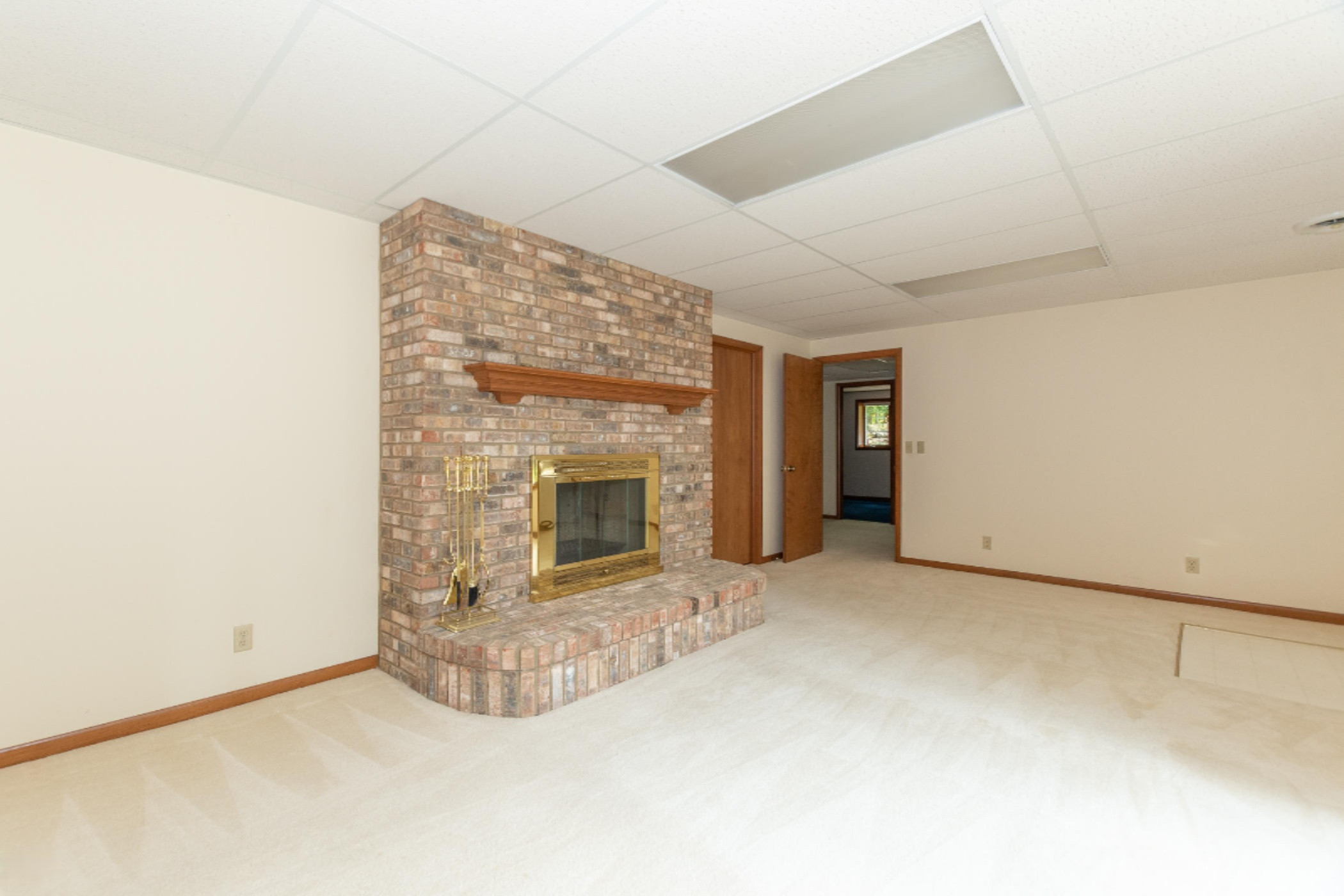 7907 West R Avenue Kalamazoo, MI 49009 - Photo 30 of 55 7907 W R Ave-43