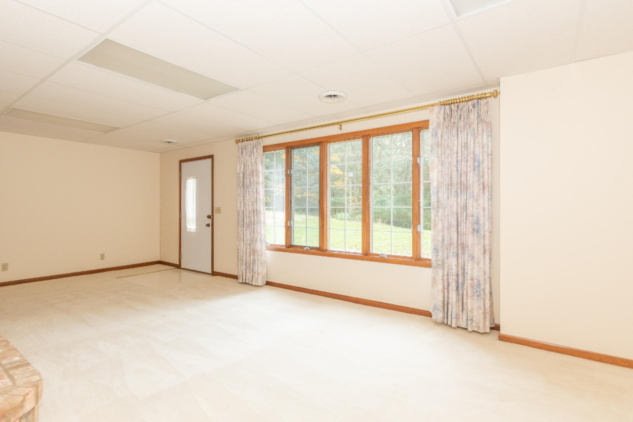 7907 West R Avenue Kalamazoo, MI 49009 - Photo 31 of 55 7907 W R Ave-44