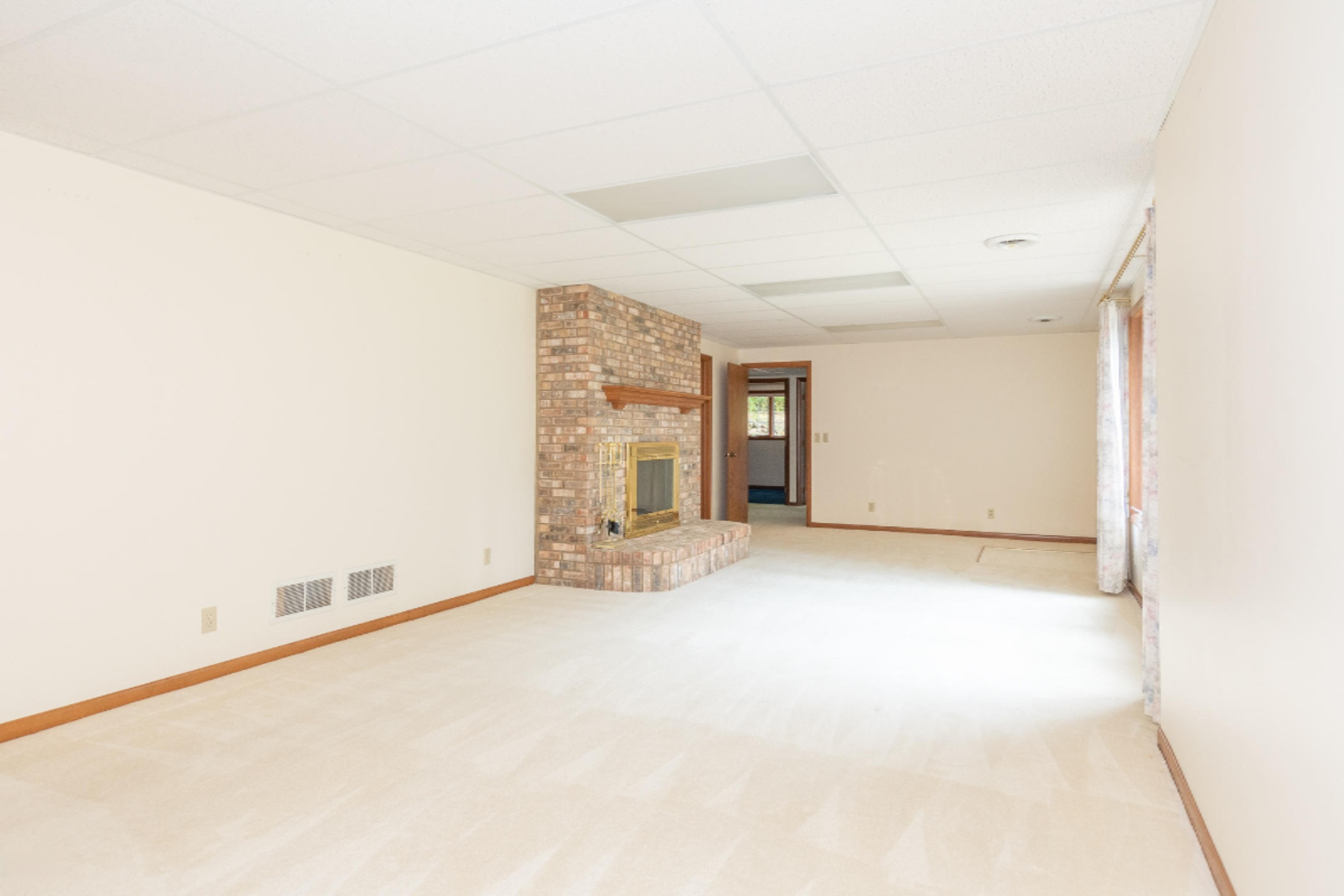 7907 West R Avenue Kalamazoo, MI 49009 - Photo 32 of 55 7907 W R Ave-45