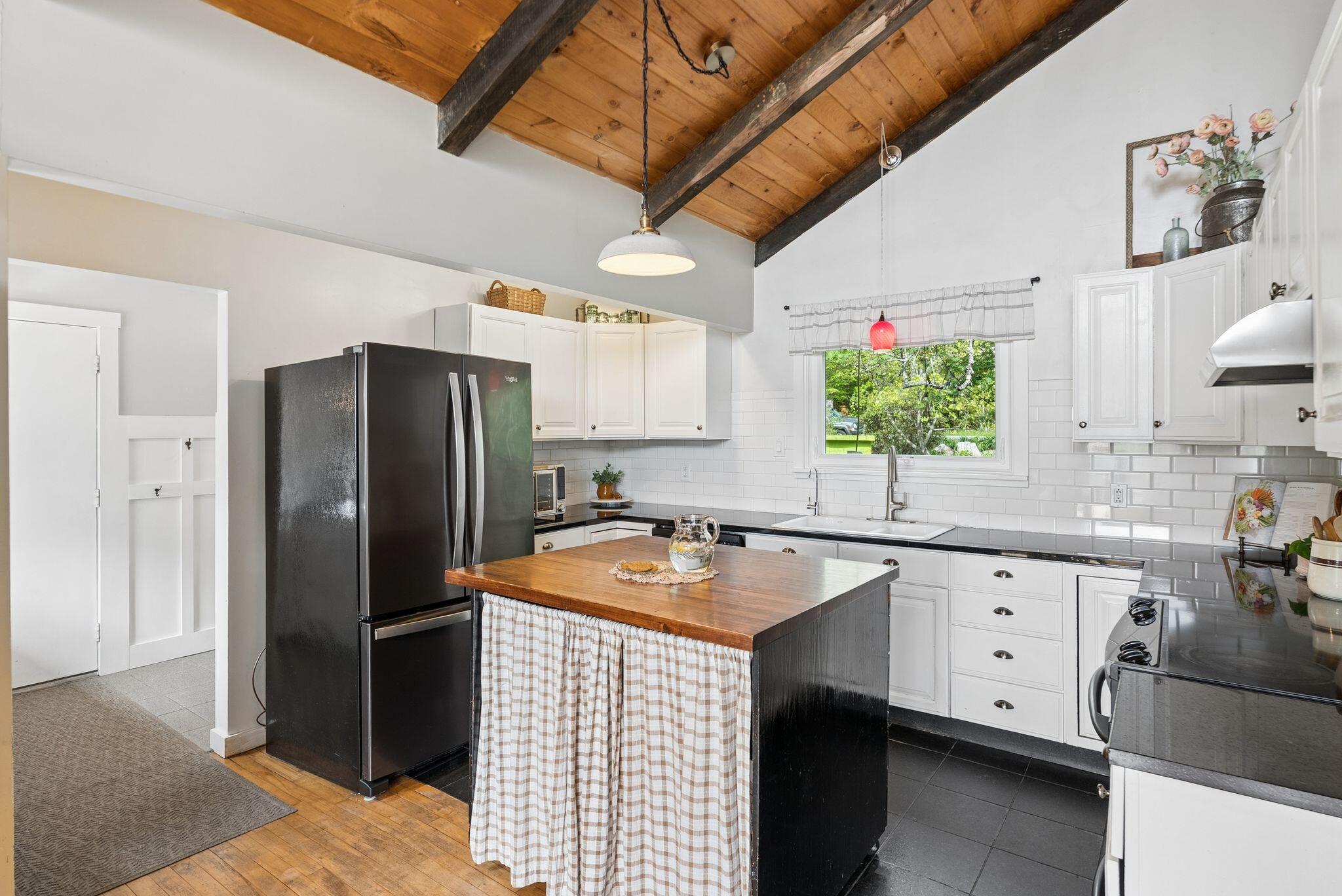475 N Road Leeds, ME 04263 - Photo 48 of 93