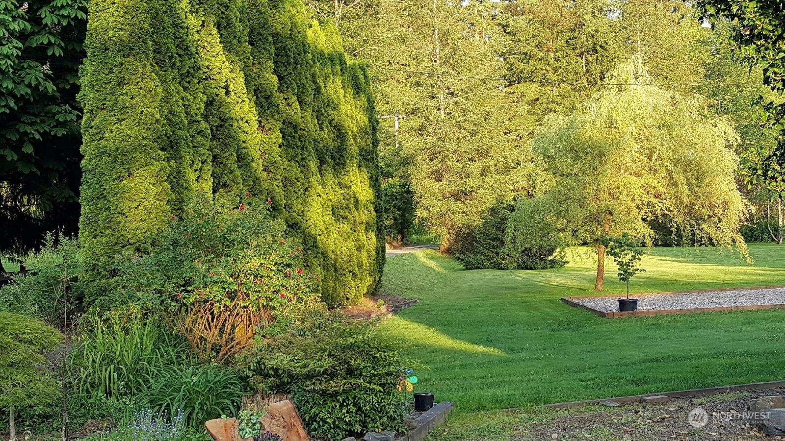3430 Walsh Road Snohomish, WA 98290 - Photo 3 of 5 a garden view