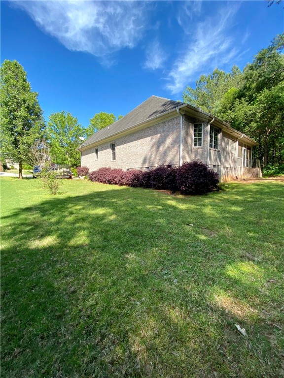 53 Angus Run Seneca, SC 29672 - Photo 37 of 49 Side Yard