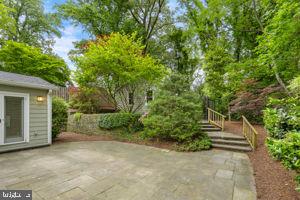 9613 Brunett Avenue Silver Spring, MD 20901 - Photo 13 of 52 Patio