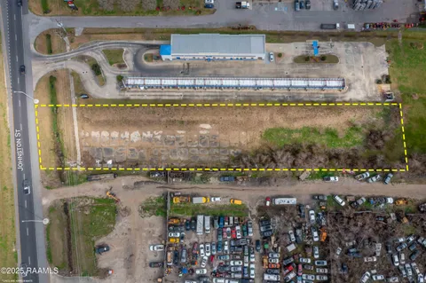 $375,000 | 6153 Johnston Street, Lafayette, LA 70503