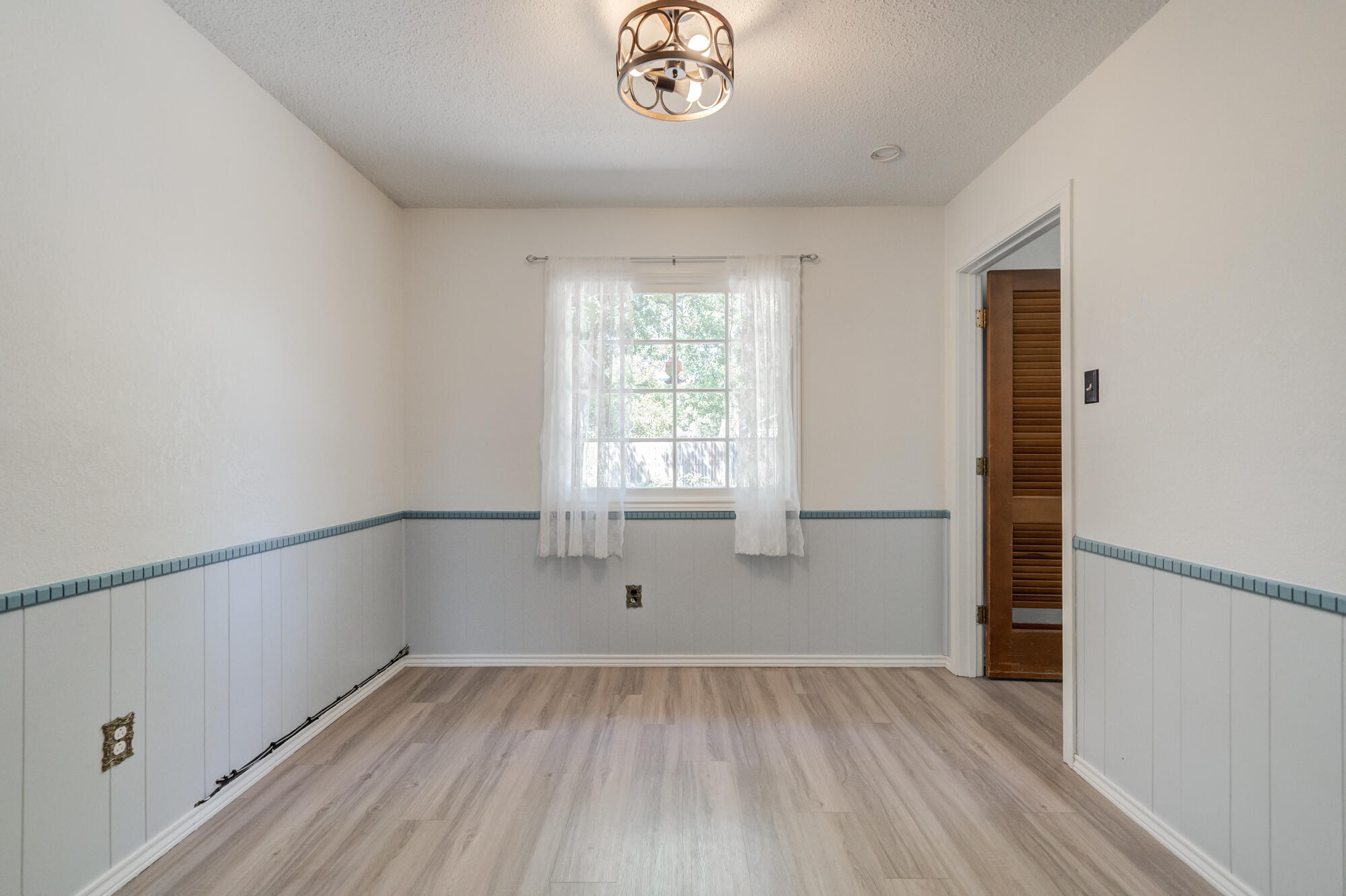 6902 Elgin Avenue Lubbock, TX 79413 - Photo 26 of 39 DSC05324_5_6_7_8