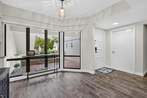 $479,000 | 111 Waterview Drive, Unit 111, Palm Beach Gardens, FL 33418