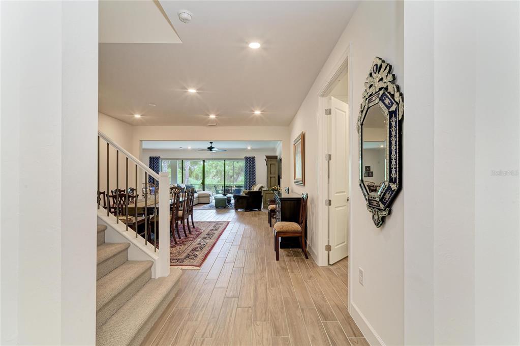 16341 Hidden Oak Loop Lakewood Ranch, FL 34211 - Photo 5 of 76