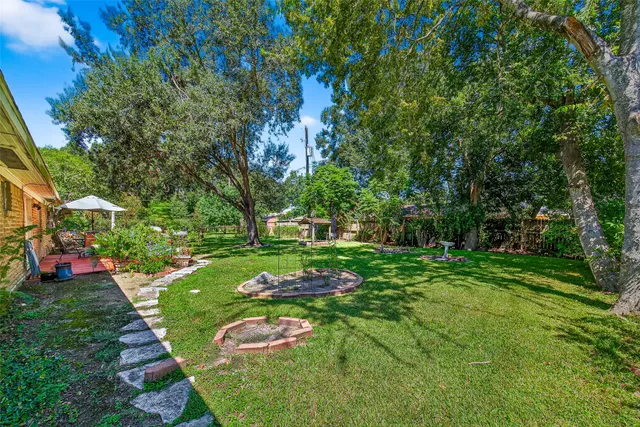 $219,000 | 6014 Dawnridge Drive, Houston, TX 77035